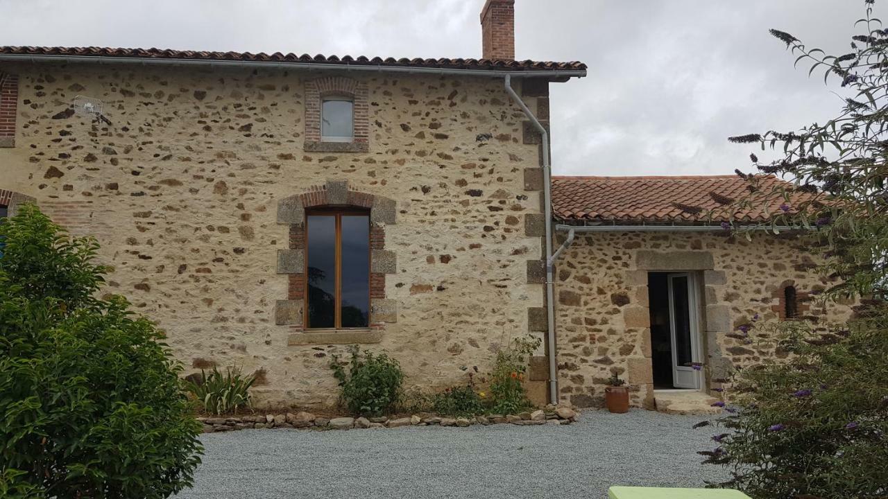 Villa Le Beugnon La Pommeraie-sur-Sèvre Exterior foto